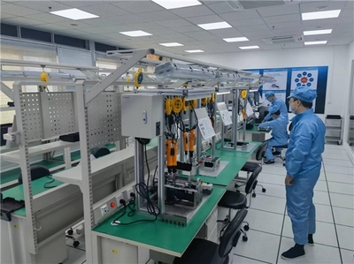 復(fù)睿智行董事長(zhǎng)王立普亮相柳州車聯(lián)網(wǎng)產(chǎn)業(yè)大會(huì) 以車路協(xié)同為引擎，驅(qū)動(dòng)自動(dòng)駕駛商業(yè)化加速落地